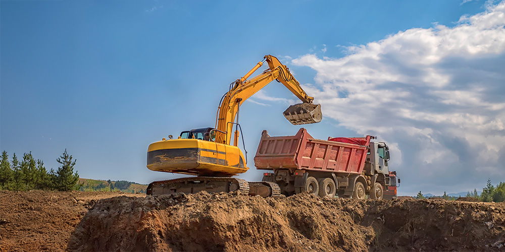 Public-sector fleet monitoring for aggregate and soil transportation